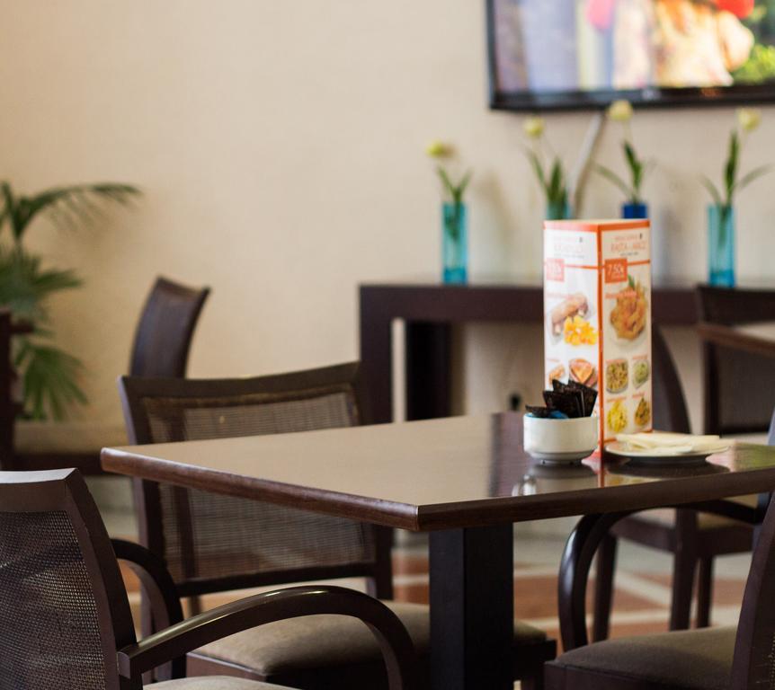Th Boadilla Hotel Boadilla del Monte Luaran gambar