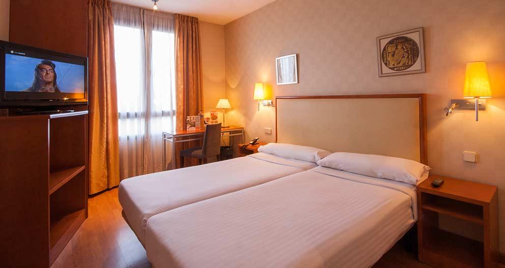 Th Boadilla Hotel Boadilla del Monte Luaran gambar