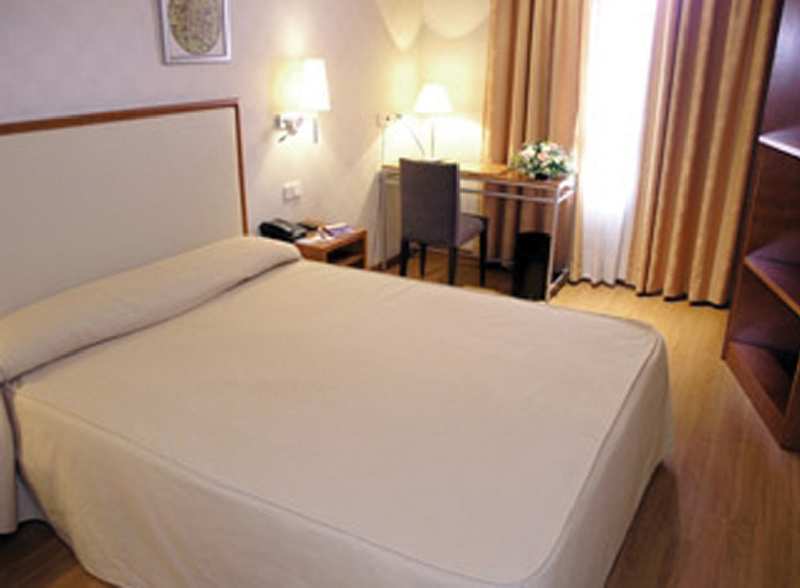 Th Boadilla Hotel Boadilla del Monte Luaran gambar