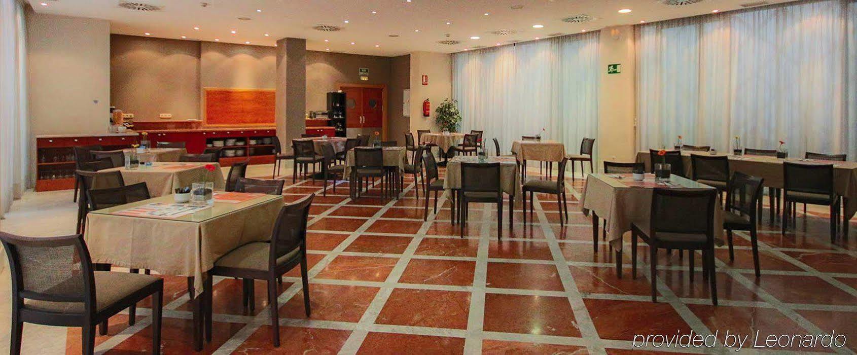 Th Boadilla Hotel Boadilla del Monte Restoran gambar