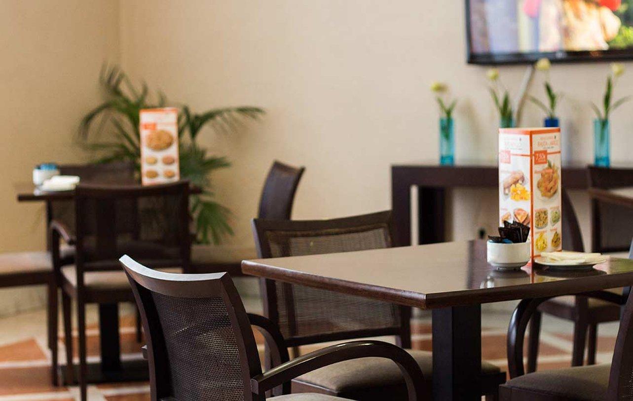 Th Boadilla Hotel Boadilla del Monte Restoran gambar
